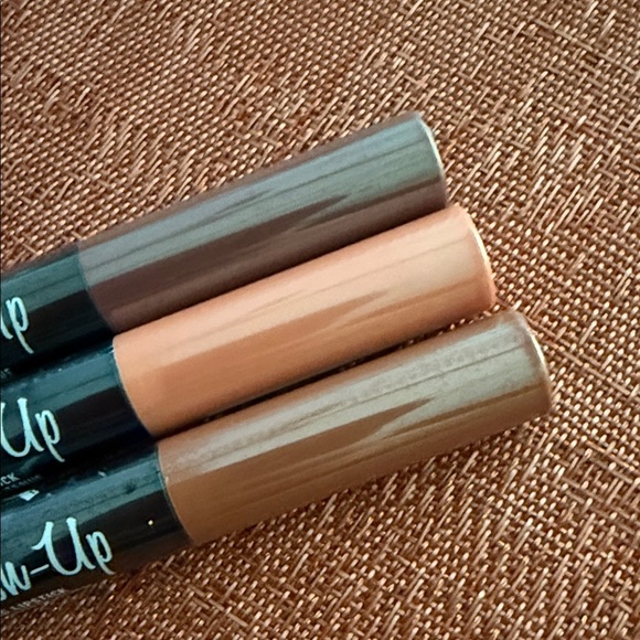 NYX Lipstick Trio - Brown, Nude, Black - Picture 3 of 3